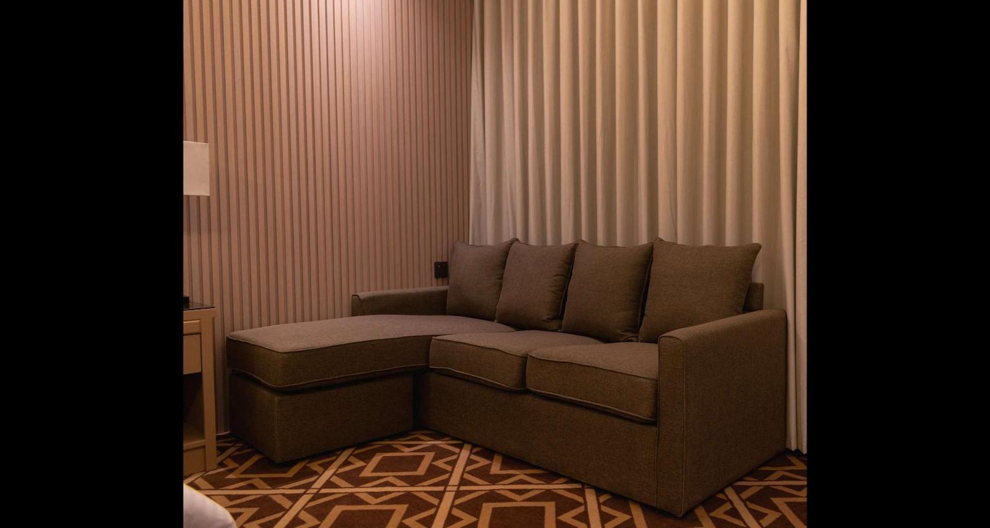 Best Western Plus Jeddah Hotel Madinah Road Exterior photo