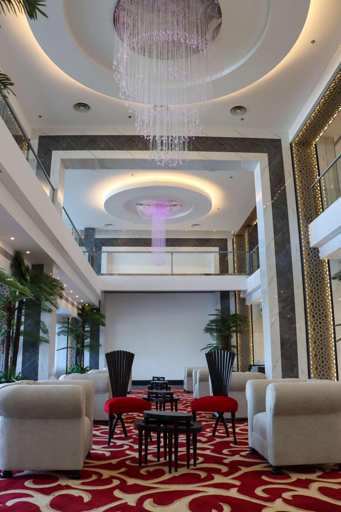 Best Western Plus Jeddah Hotel Madinah Road Exterior photo