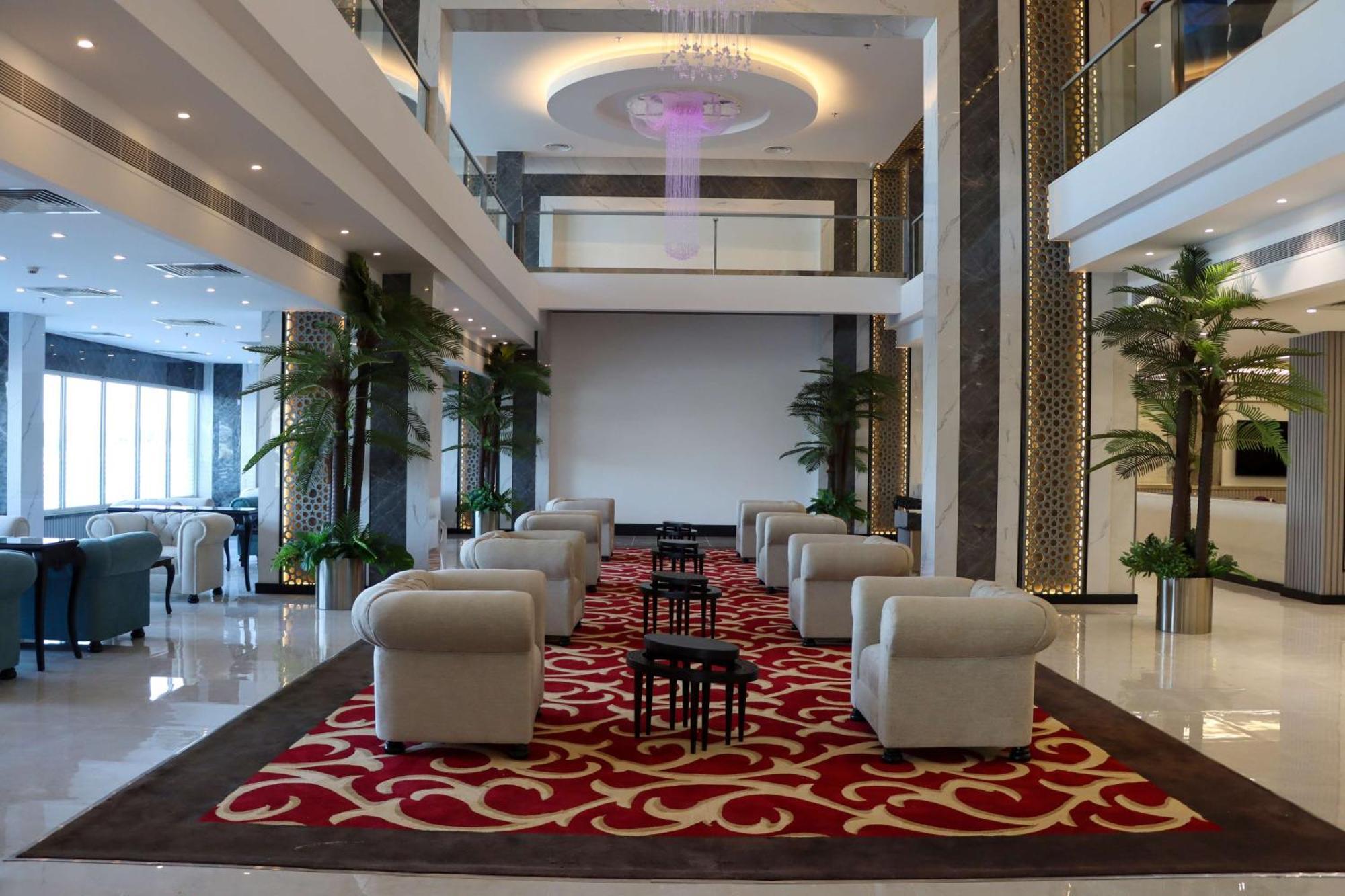 Best Western Plus Jeddah Hotel Madinah Road Exterior photo