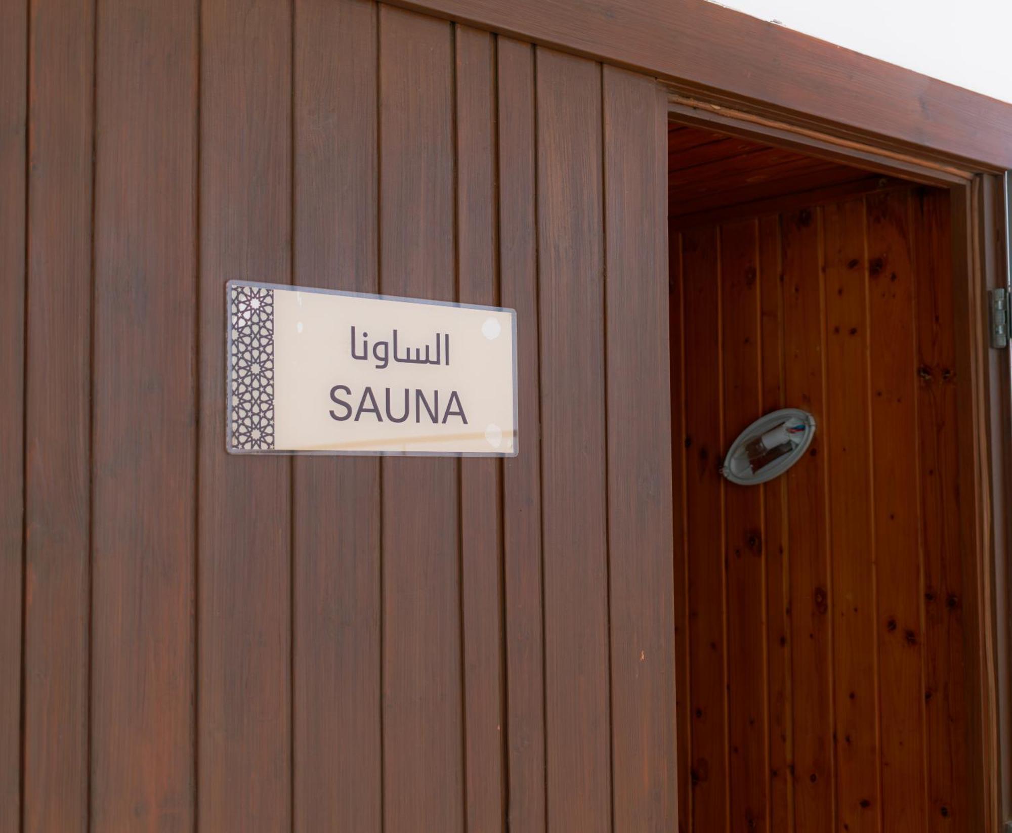 Best Western Plus Jeddah Hotel Madinah Road Exterior photo