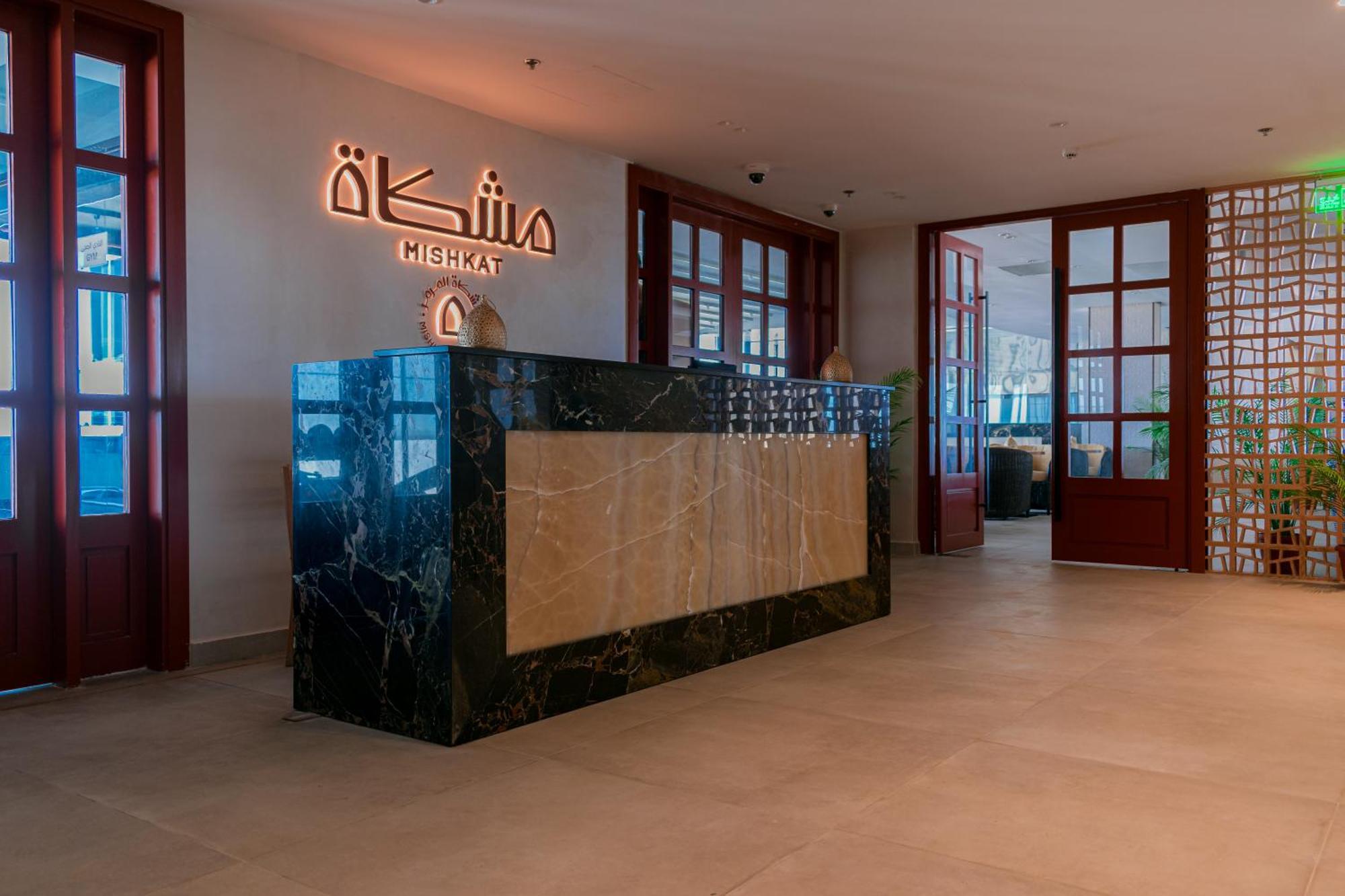 Best Western Plus Jeddah Hotel Madinah Road Exterior photo