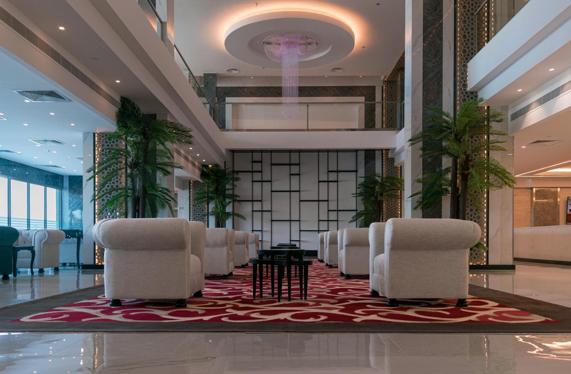 Best Western Plus Jeddah Hotel Madinah Road Exterior photo